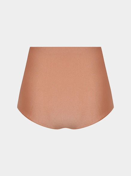 hot pants