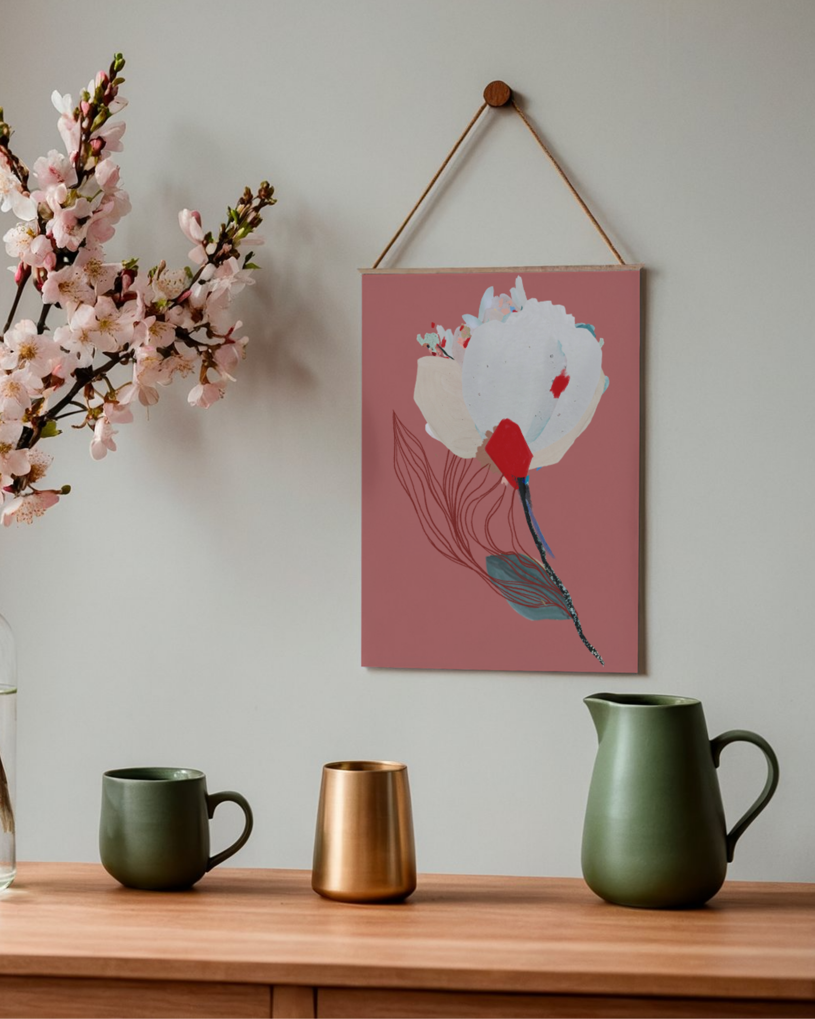 Print Flor 05 na variação rosa-claro exposto em ambiente decorado com vasos e flores.